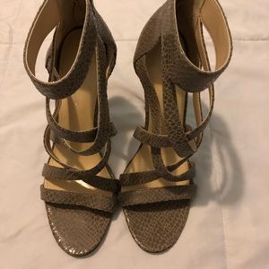 Enzo Angiolini animal print glossy shoes